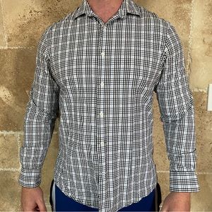 Perry Ellis 100% cotton button down shirt